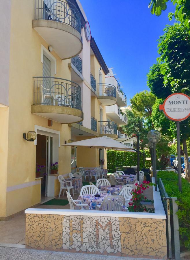 Hotel Monti Riccione Dış mekan fotoğraf